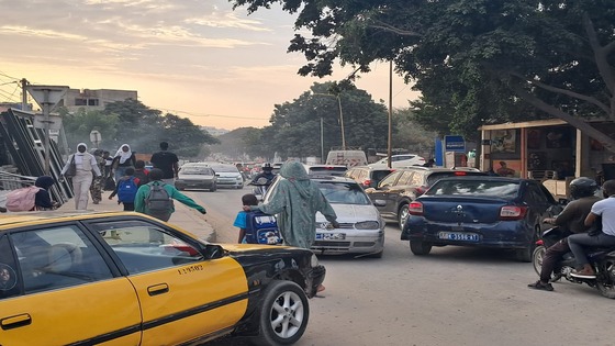 Ouakam suffoque sous l’assaut des embouteillages monstres.